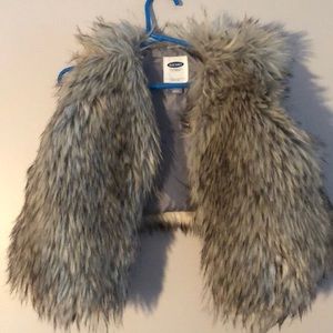 White/gray fur vest